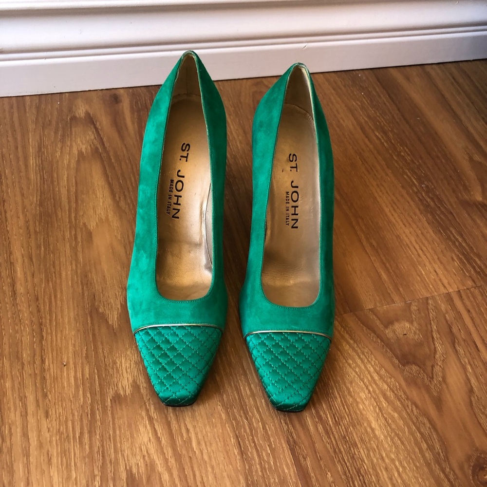 VINTAGE Emerald Green St. John Heels